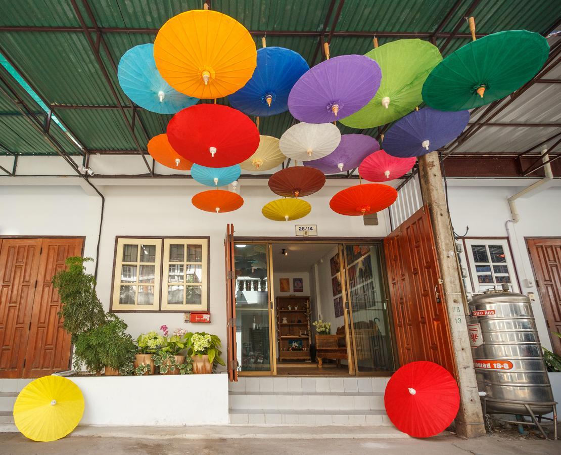 Baan Singharaj Hotell Chiang Mai Eksteriør bilde