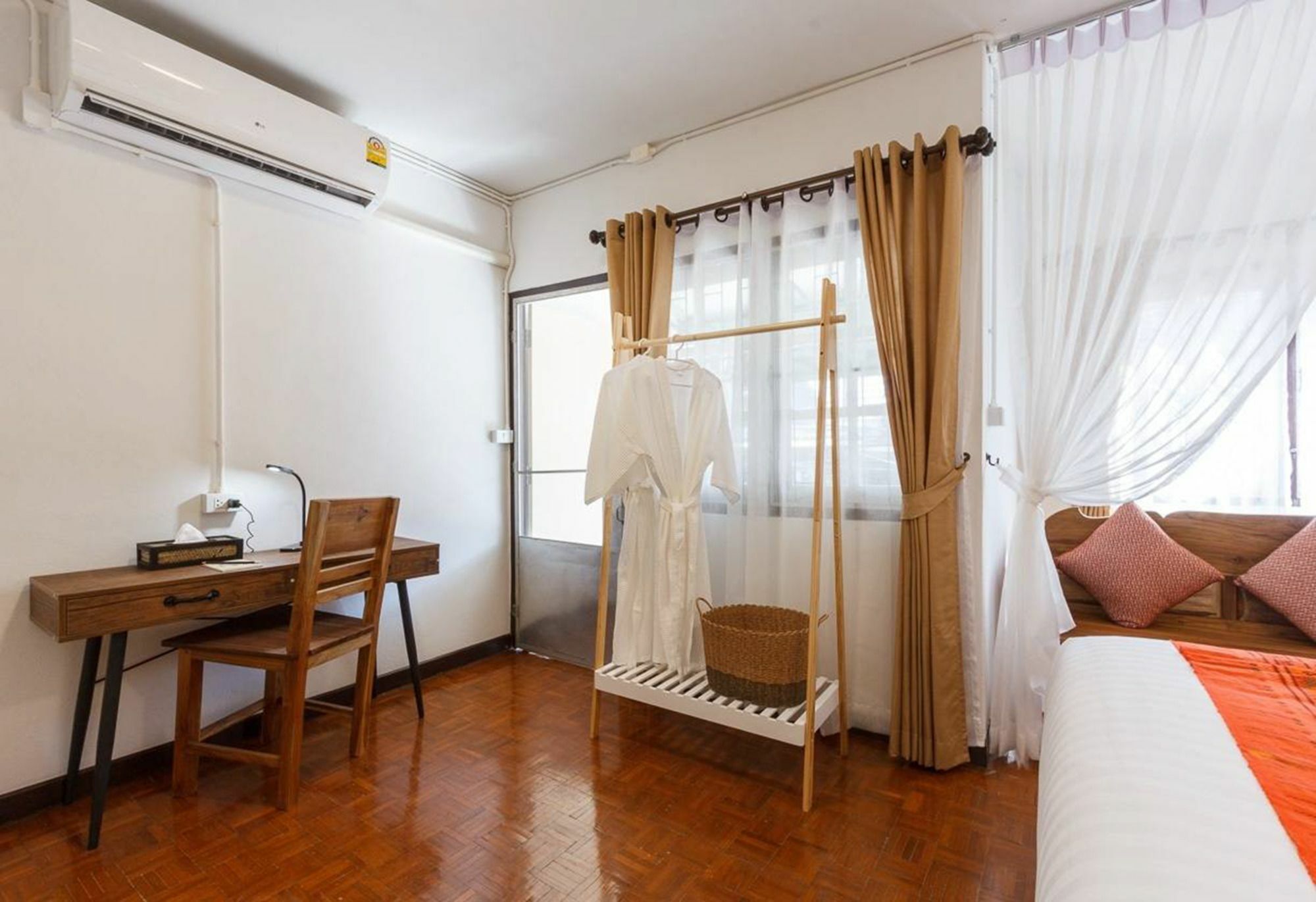 Baan Singharaj Hotell Chiang Mai Eksteriør bilde